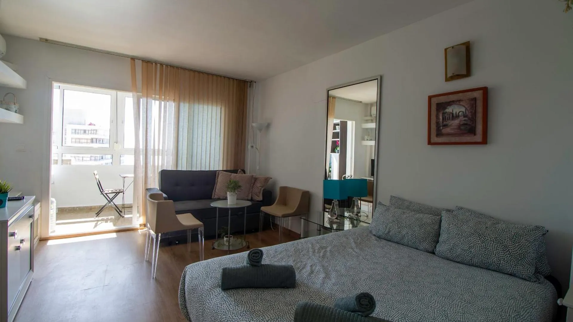 Lightbooking Las Dalias Torremolinos 0*,  Spain