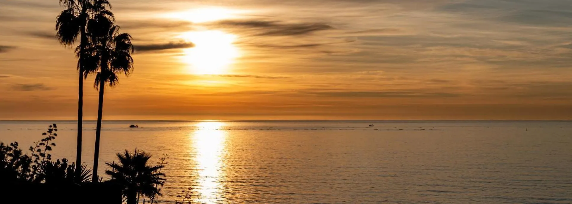 Torremolinos vista al mar by lightbooking Apartamento